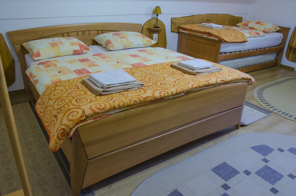 Miskar Rooms 采尔克尼察 客房 照片